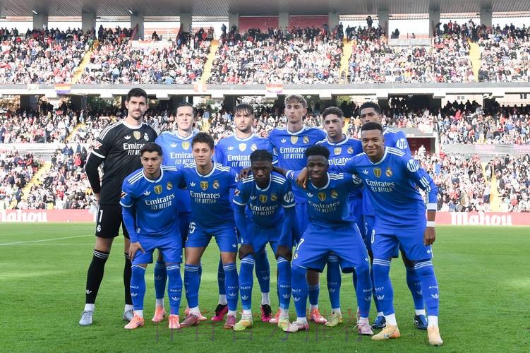 皇马客战巴列卡诺名单:魔笛领衔 贝林等人缺席 皇马客战巴列卡诺名单:魔笛领衔 贝林等人缺席